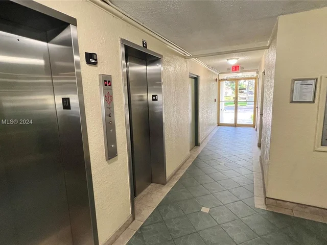 6901 SW 147th Ave # 2E, Miami FL 33193