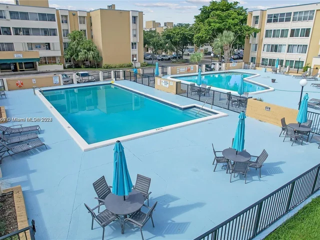 6901 SW 147th Ave # 2E, Miami FL 33193