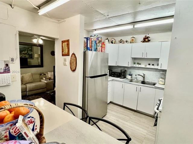 6901 SW 147th Ave # 2E, Miami FL 33193