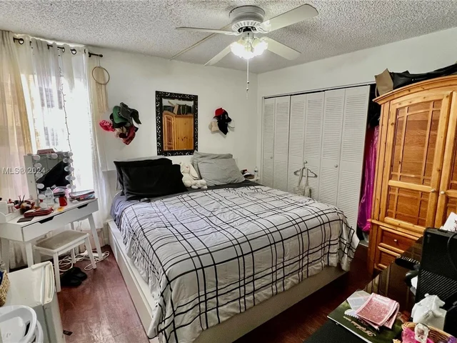 6901 SW 147th Ave # 2E, Miami FL 33193