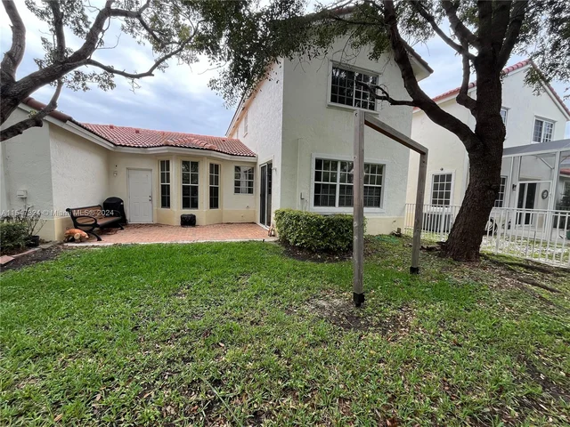 2735 SW 187th Ave, Miramar FL 33029