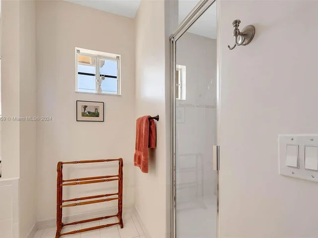 13830 SW 127th Ct, Miami FL 33186