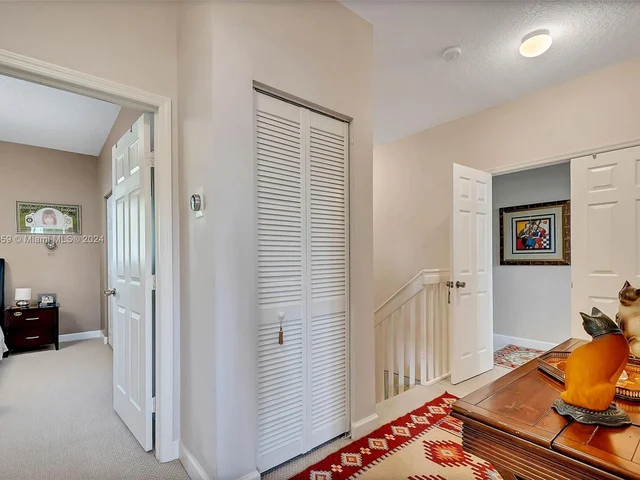 13830 SW 127th Ct, Miami FL 33186