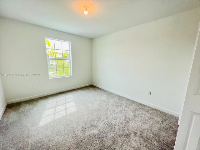 6909 Harbours Edge Ave, Lake Worth FL 33467