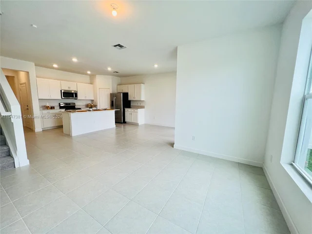 6909 Harbours Edge Ave, Lake Worth FL 33467
