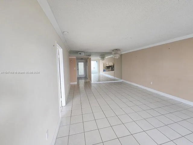 8350 Sands Point Blvd # E309, Tamarac FL 33321