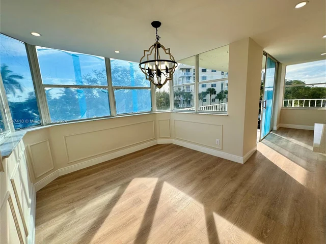 16546 NE 26th Ave # 3G, North Miami Beach FL 33160