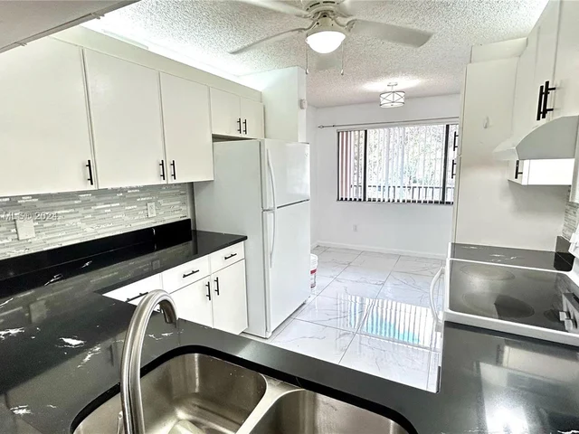 10344 E Clairmont Cir # 203, Tamarac FL 33321