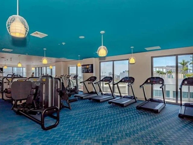 121 NE 34th St # 1415, Miami FL 33137