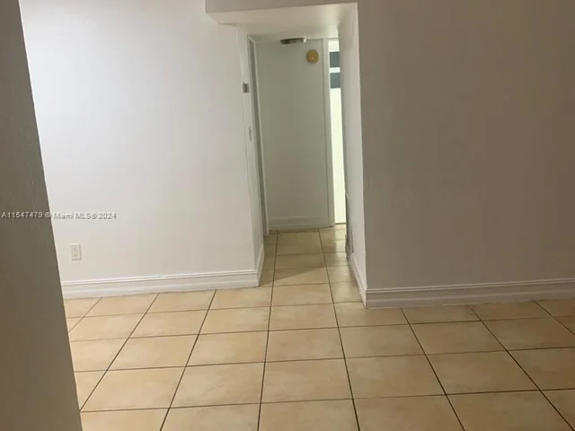 1851 NE 168th St # B3, North Miami Beach FL 33162