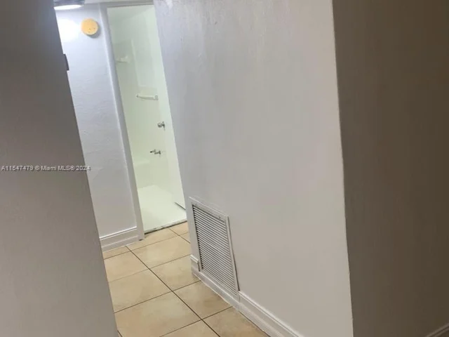 1851 NE 168th St # B3, North Miami Beach FL 33162