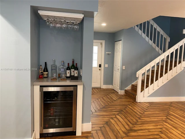 14530 SW 142nd Place Cir, Miami FL 33186