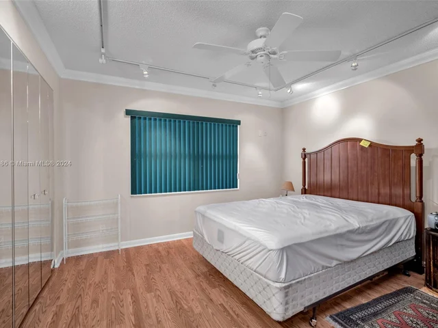 9310 Sunrise Lakes Blvd # 110, Sunrise FL 33322