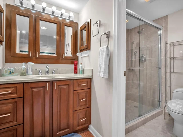 9310 Sunrise Lakes Blvd # 110, Sunrise FL 33322