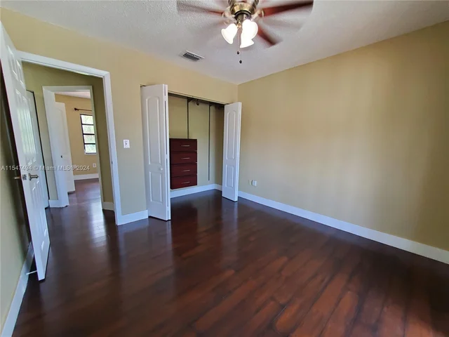 600 SW 89th Ct, Miami FL 33174