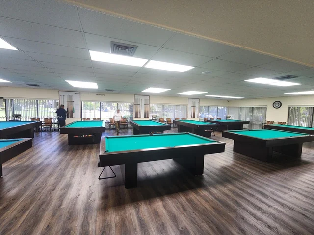 9281 Sunrise Lakes Blvd # 203, Sunrise FL 33322