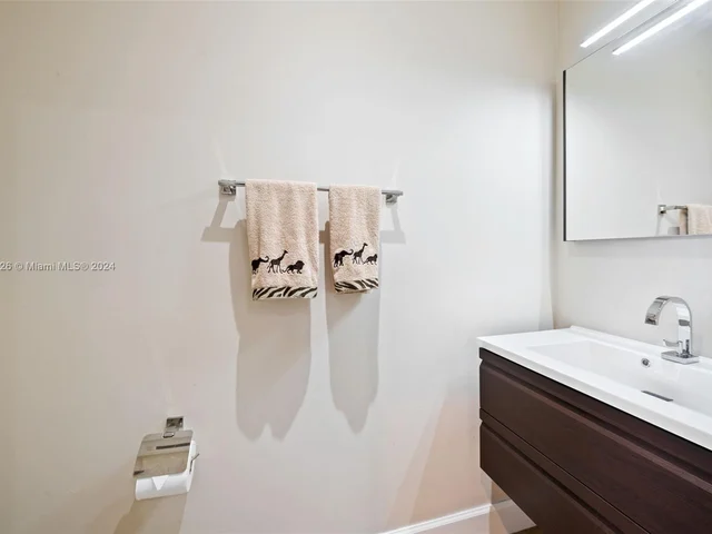 18361 NW 10th St, Pembroke Pines FL 33029