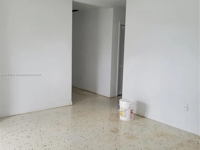 7272 SW 21st St # 0, Miami FL 33155