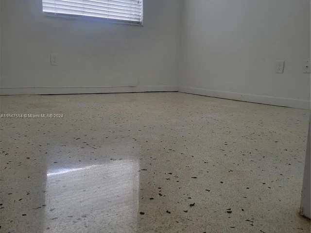 7272 SW 21st St # 0, Miami FL 33155