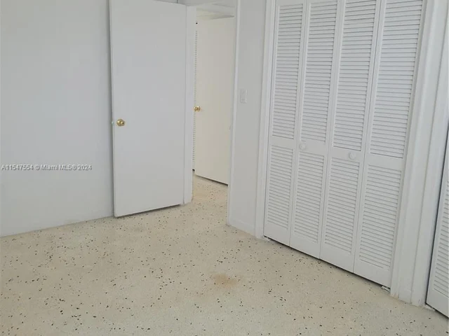 7272 SW 21st St # 0, Miami FL 33155