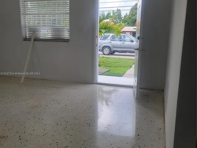 7272 SW 21st St # 0, Miami FL 33155