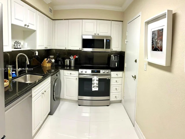 2501 S Ocean Dr # 1639, Hollywood FL 33019