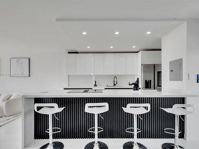 1400 SW 27th Ave # 501, Miami FL 33145