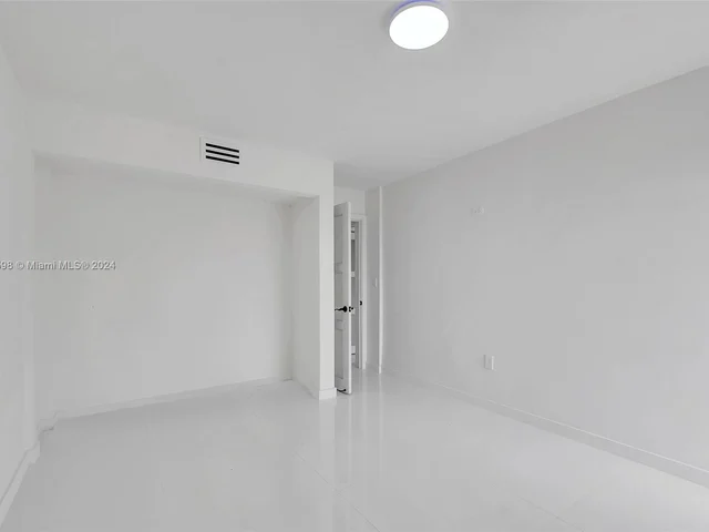 1400 SW 27th Ave # 501, Miami FL 33145