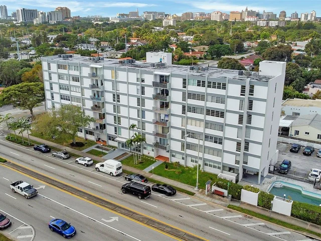 1400 SW 27th Ave # 501, Miami FL 33145