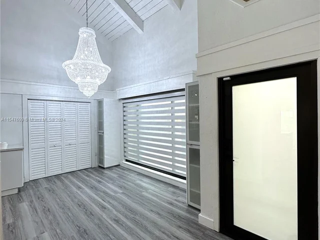 11323 SW 74th Ter, Miami FL 33173