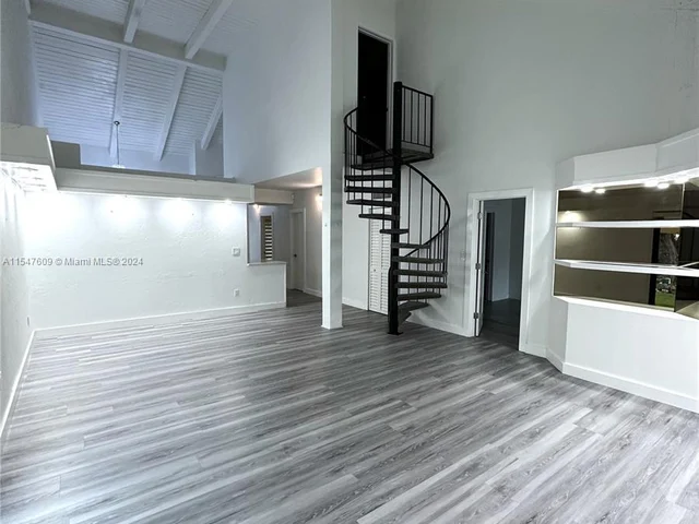 11323 SW 74th Ter, Miami FL 33173