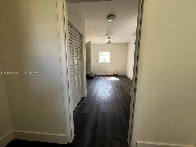 513 Franklin Rd, West Palm Beach FL 33405