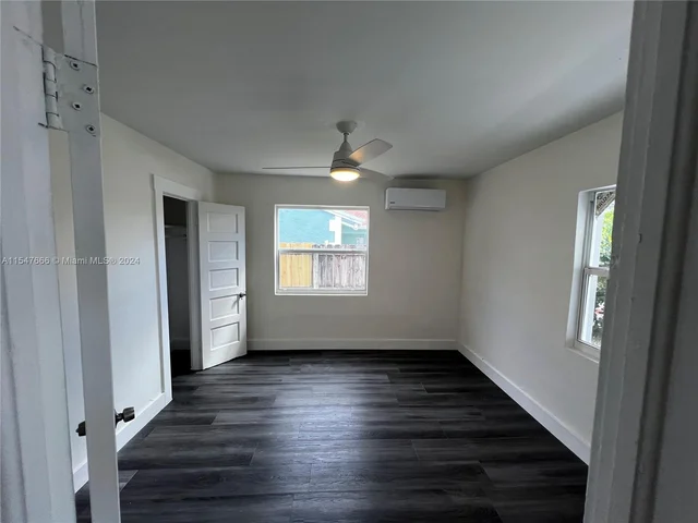 513 Franklin Rd, West Palm Beach FL 33405