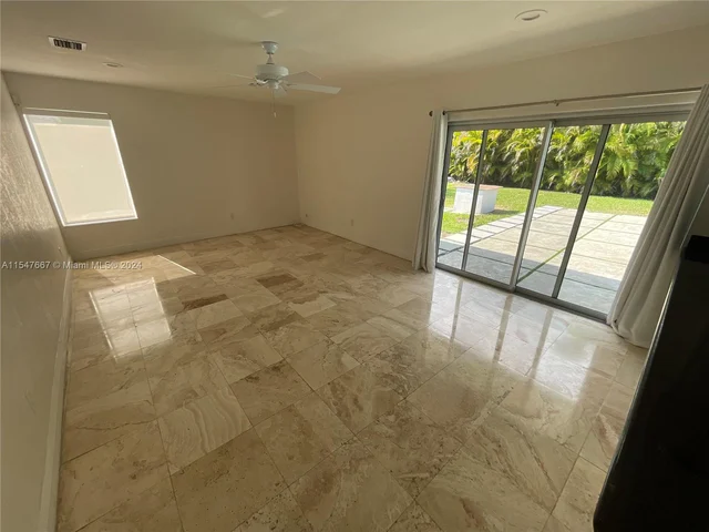 7361 SW 117 TER, Pinecrest FL 33156