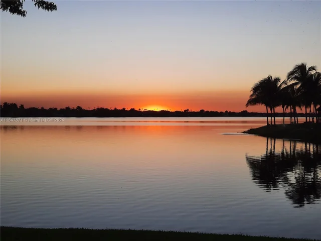 18492 NW 24th St, Pembroke Pines FL 33029