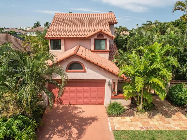 3851 NW 7th Pl, Deerfield Beach FL 33442