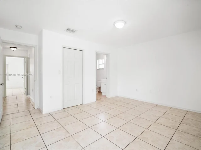 11365 SW 247th Ter, Homestead FL 33032