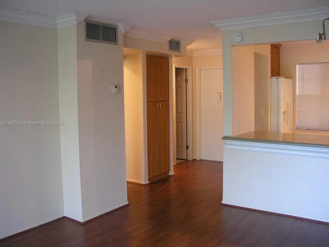 1445 Atlantic Shores Blvd # 306, Hallandale Beach FL 33009