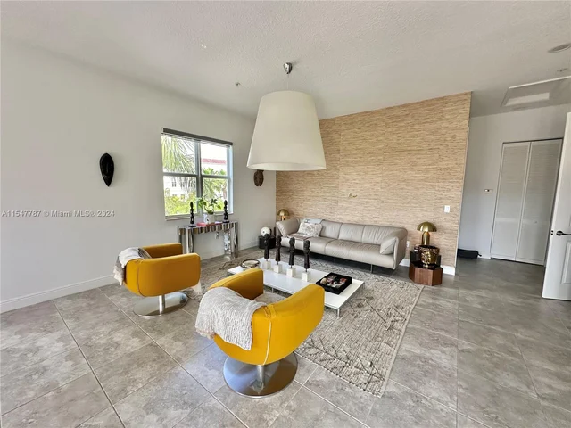 12468 NW 17th Mnr # 12468, Pembroke Pines FL 33028