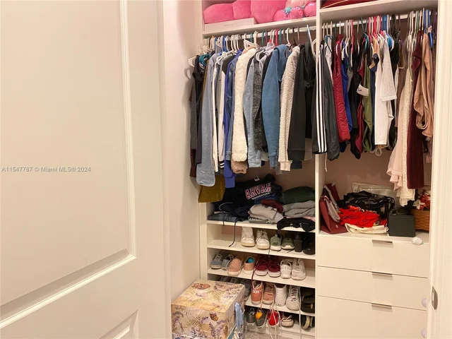 12468 NW 17th Mnr # 12468, Pembroke Pines FL 33028