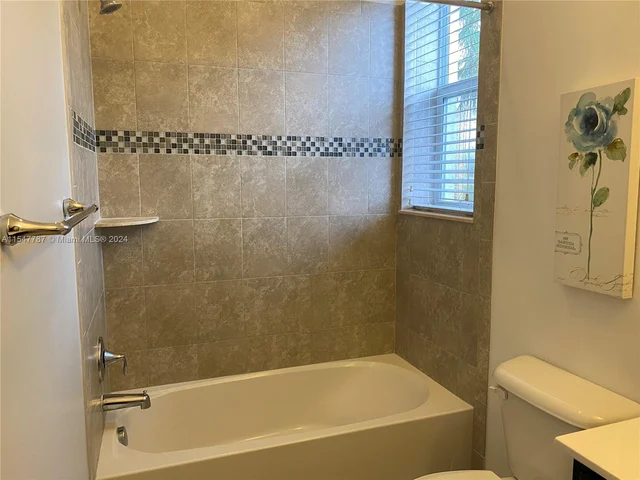 12468 NW 17th Mnr # 12468, Pembroke Pines FL 33028