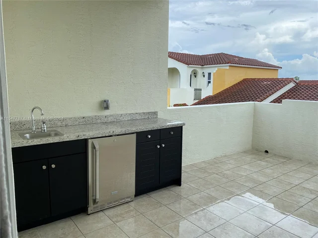 12468 NW 17th Mnr # 12468, Pembroke Pines FL 33028