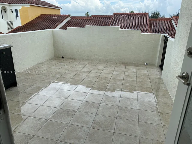 12468 NW 17th Mnr # 12468, Pembroke Pines FL 33028