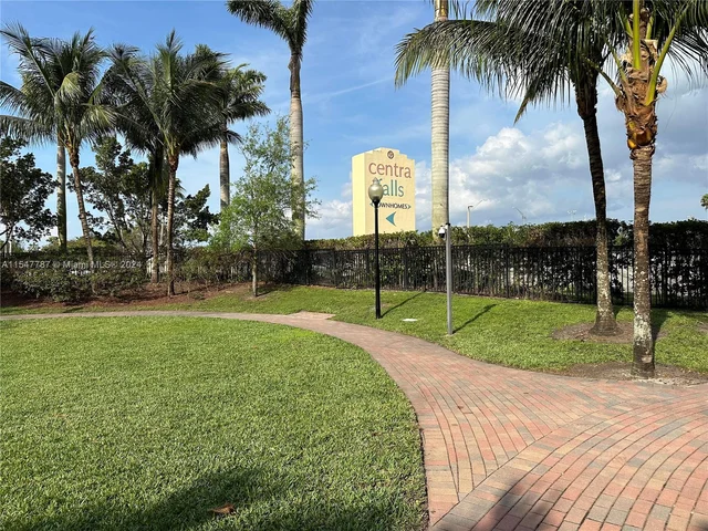 12468 NW 17th Mnr # 12468, Pembroke Pines FL 33028