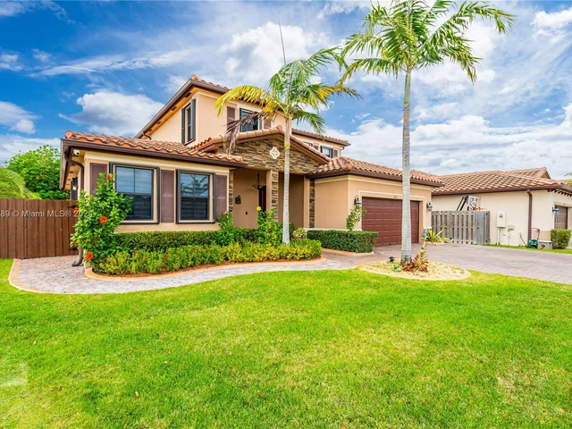 266 SE 23rd Ter, Homestead FL 33033