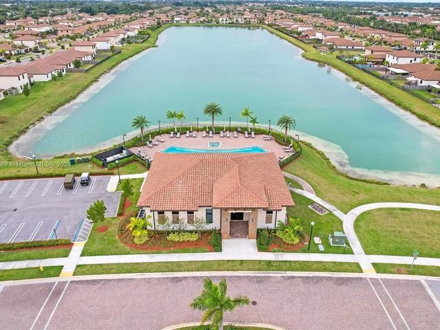 266 SE 23rd Ter, Homestead FL 33033