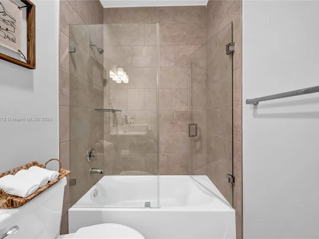 15785 NW 91st Ct # 15785, Miami Lakes FL 33018