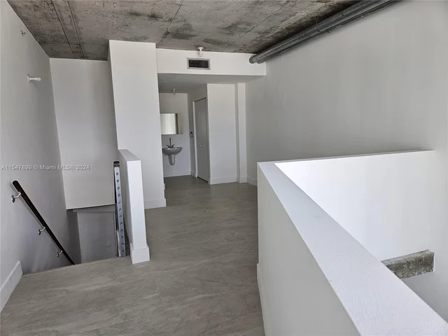 690 SW 1st Ct # 1915, Miami FL 33130