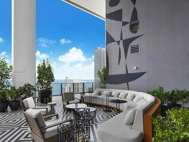 801 S Miami Ave # 4405, Miami FL 33130