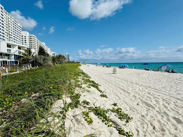 5445 Collins Ave # 1520, Miami Beach FL 33140